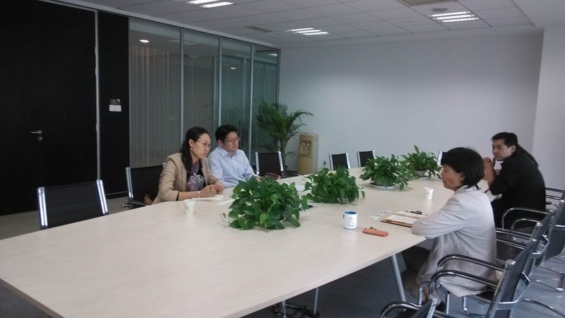 组织架构咨询：规避五大误区，构建高效团队**